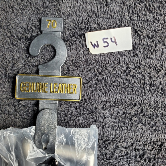 Men's Leather Belt | Size: 70 | Color: Black | 1-Sided | SKU: W-54 | RRR Belts - Picture 3 of 4